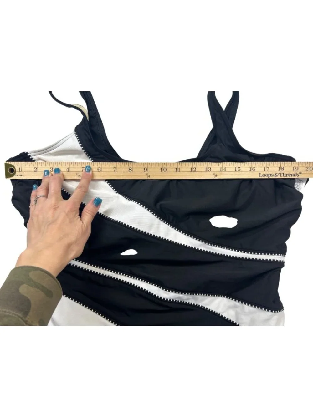Miraclesuit Black White Colorblock One Piece Swimsuit Tummy Control 20W NWT - Picture 9 of 16